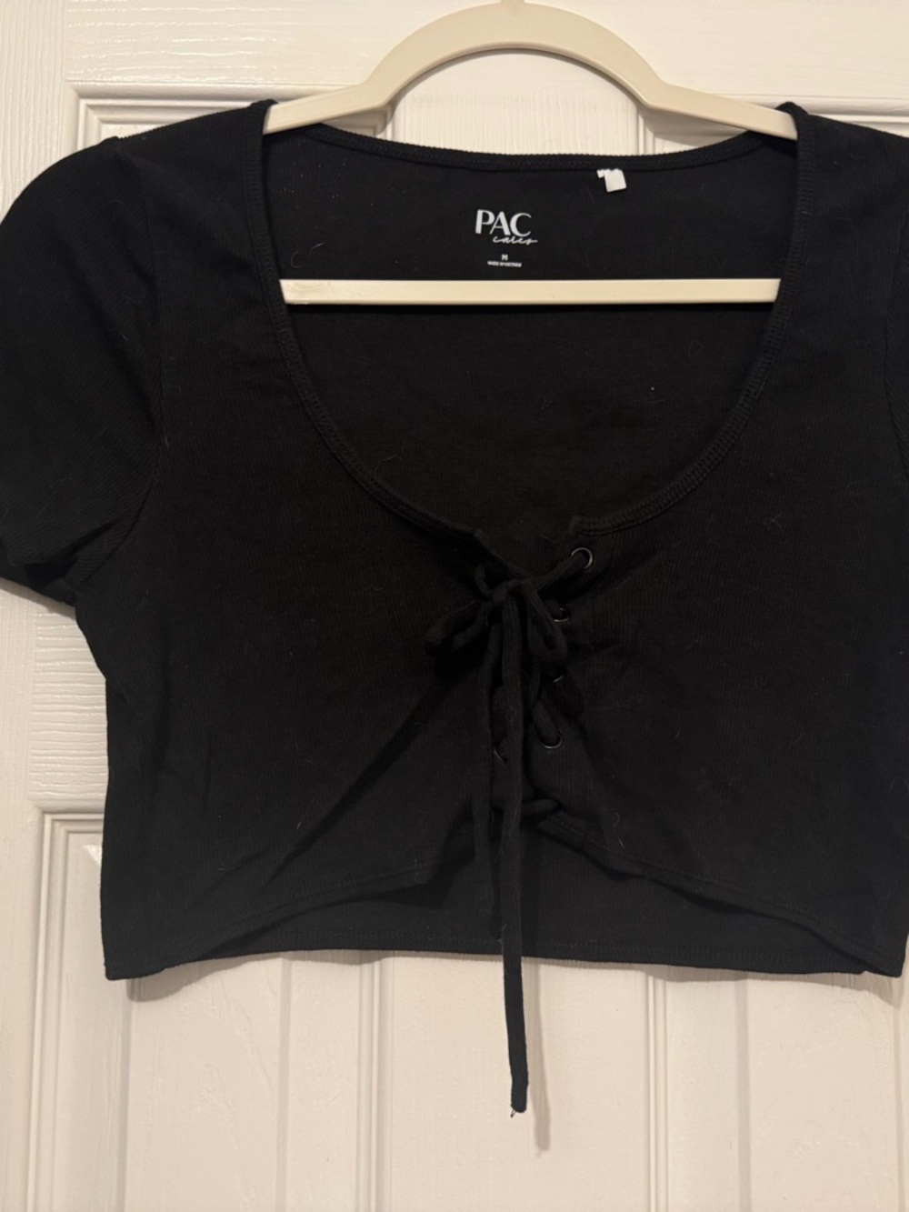 PacSun Black Lace-Up Ribbed Crop Top